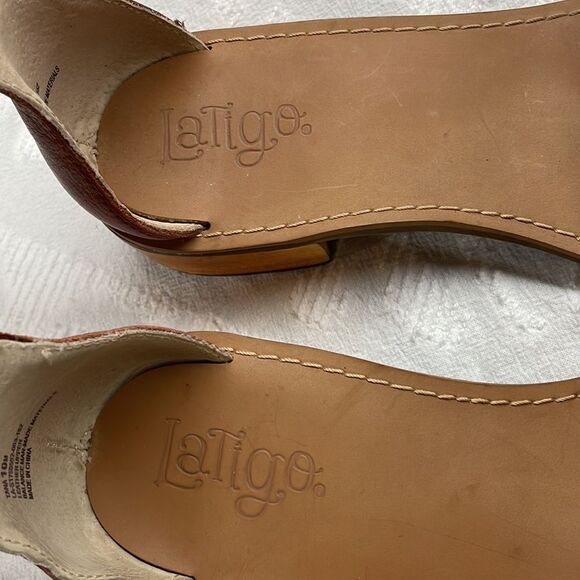 Latigo Anthropologie Tana Sandals Leather Size 10 Embroidered designs Boho - Picture 11 of 16